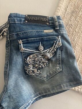 Platinum Plush Women's Embroidered Blue Denim Jean Shorts